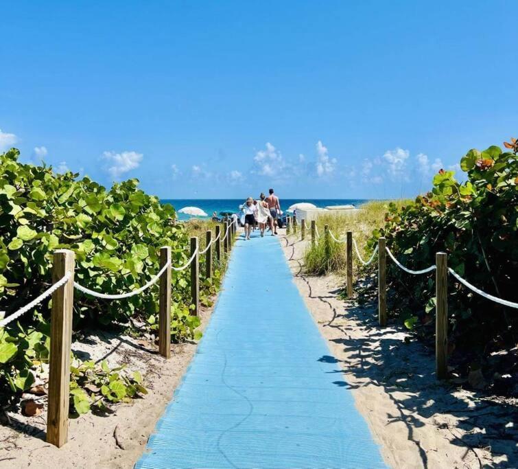 Vip Pristine Luxury Great Pool-5 Beds By The Beach デルレイビーチ エクステリア 写真