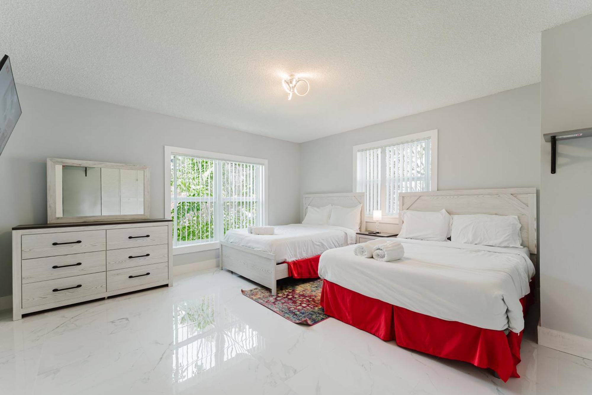 Vip Pristine Luxury Great Pool-5 Beds By The Beach デルレイビーチ エクステリア 写真